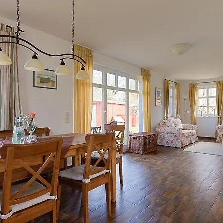 Kloenhus Holiday home